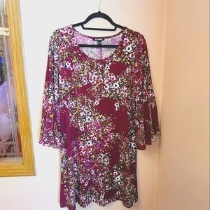 Final $🔥Roz & Ali Burgundy Bell Sleeve Floral Dress, PL